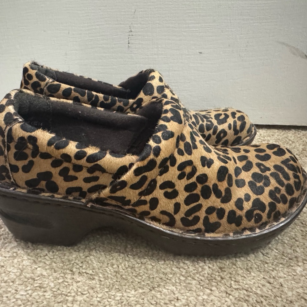 b.o.c. Leopard Print Women's Mules
